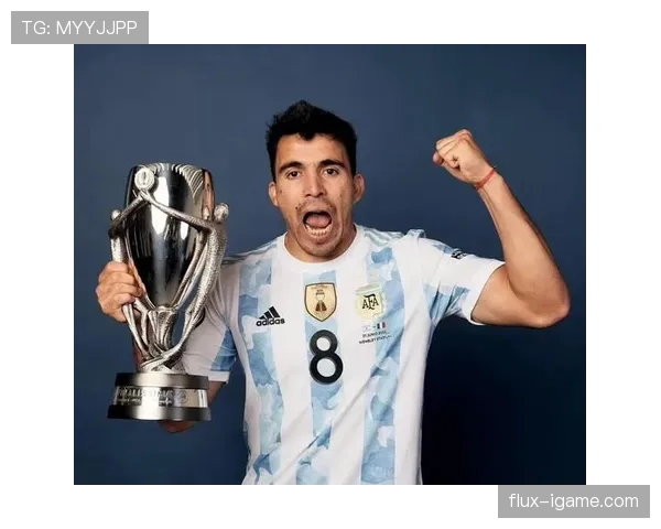 阿库尼亚传中惊艳全场，助球队强势表现引热议